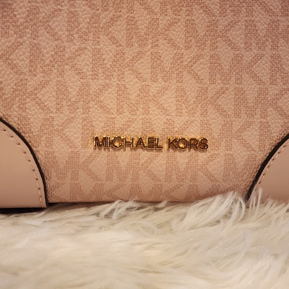 MICHAEL KORS SMALL MERCER BUCKET BAG/DK PWDR BLSH - Picture 4 of 17